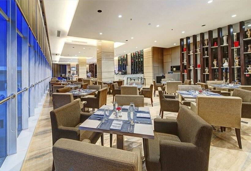 Fotos del hotel Melia Makassar:  29