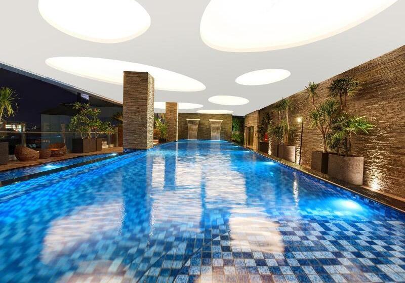 Fotos del hotel Melia Makassar:  19