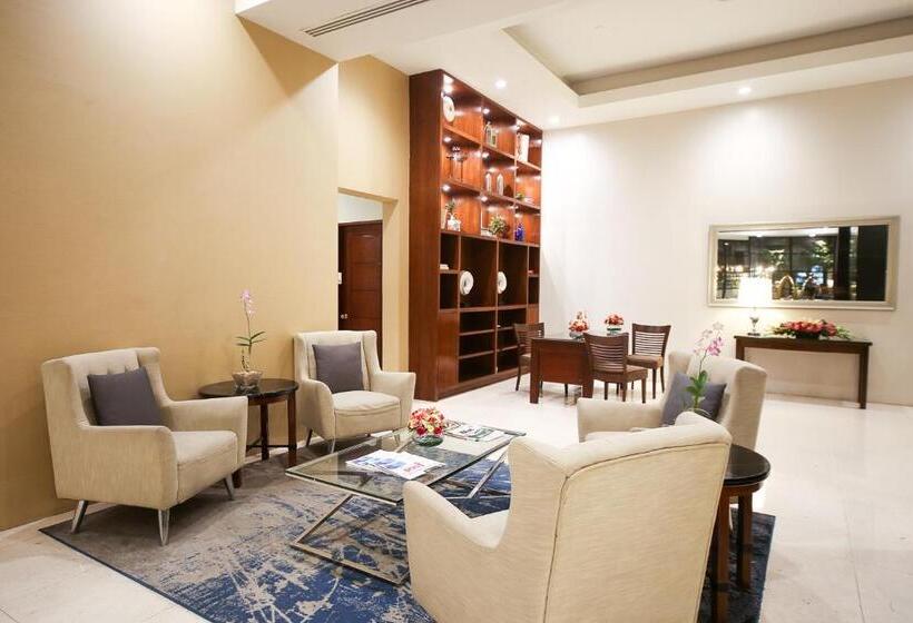 Fotos del hotel Infinity Tower Suites:  2