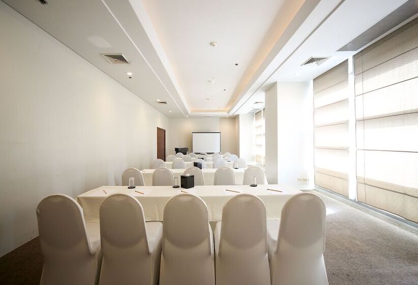 Fotos del hotel Infinity Tower Suites:  5