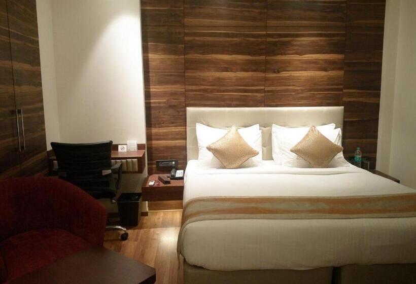 Fotos del hotel Connaught Royale Delhi:  14