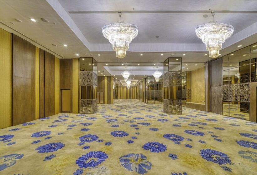 Fotos del hotel Holiday Inn Kolkata Airport, An Ihg:  25