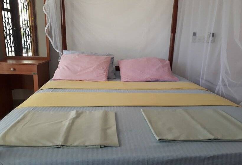 Fotos del hotel Traveller S Home:  9