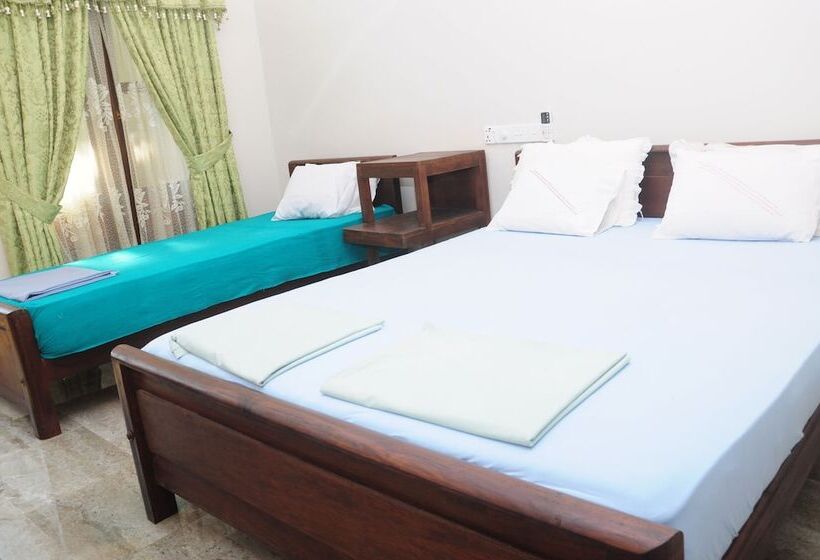 Fotos del hotel Traveller S Home:  2