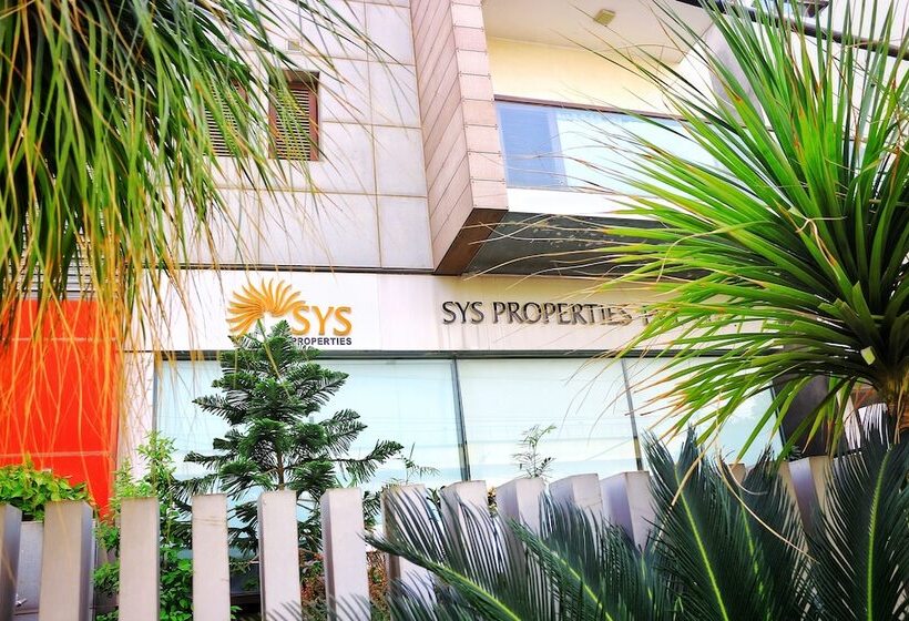 Fotos del hotel Stately Suites Golf Course Road:  13