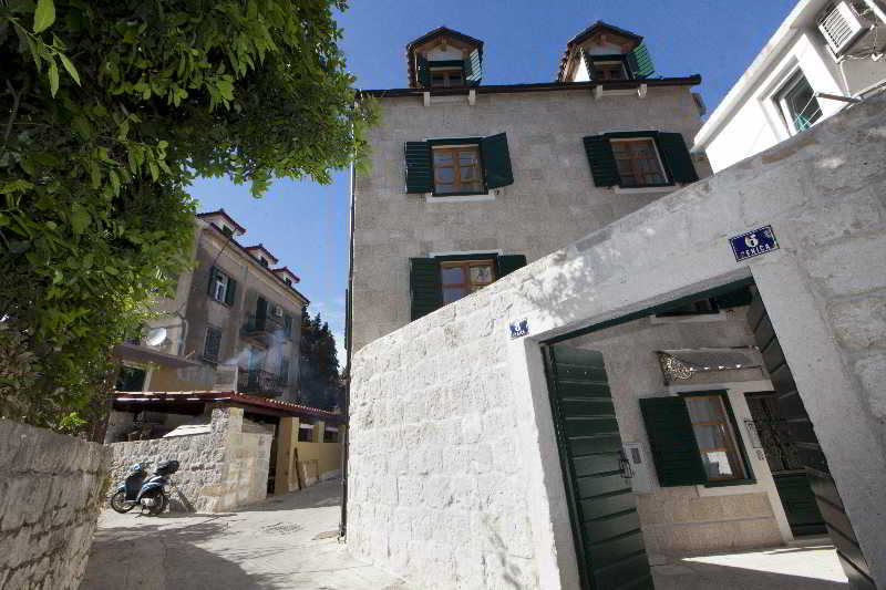 Fotos del hotel Apartments Perla:  18