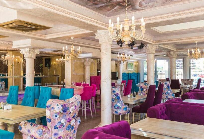 Fotos del hotel Avenue Deluxe Hotel:  13