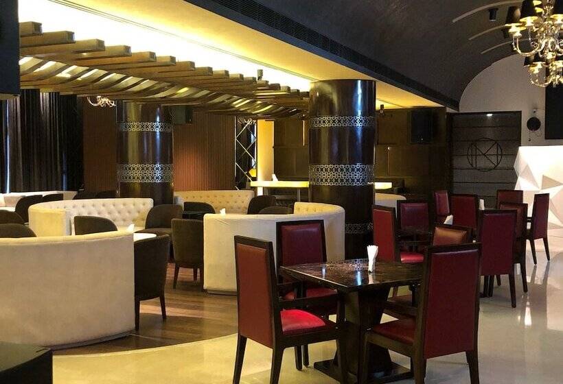 Fotos del hotel KST Sarovar Portico:  20