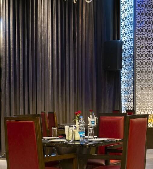 Fotos del hotel KST Sarovar Portico:  25