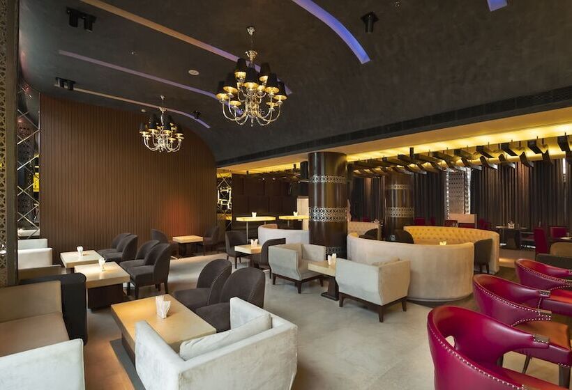 Fotos del hotel KST Sarovar Portico:  2