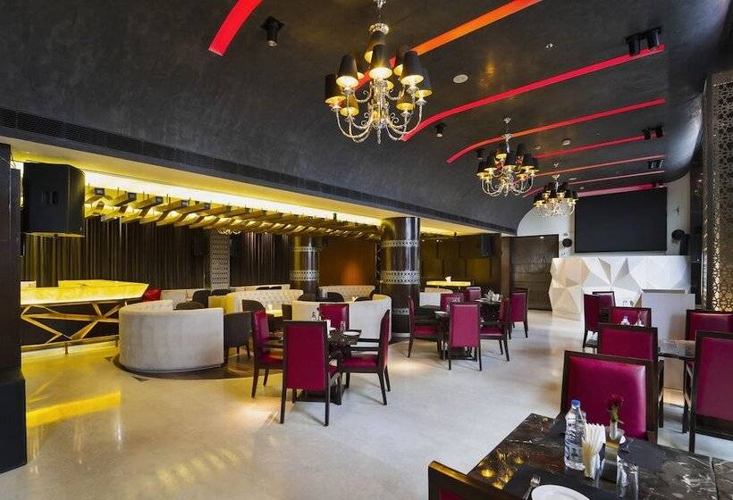 Fotos del hotel KST Sarovar Portico:  22