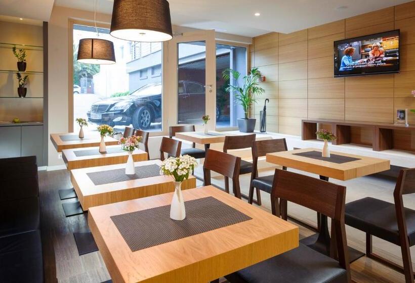 Fotos del hotel Residence By Vestibul Palace:  3