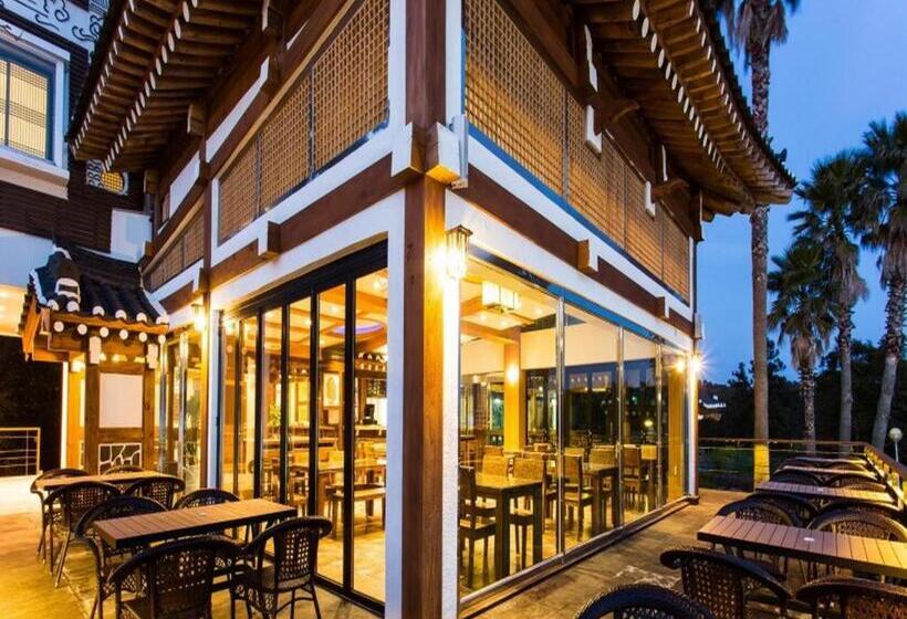 Fotos del hotel Jeju Hanok  Hallagung:  4