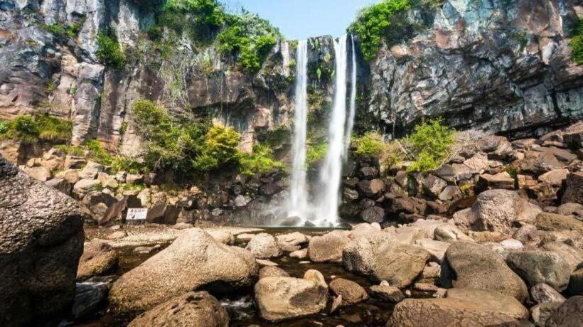 Fotos del hotel Jeju Hanok  Hallagung:  13