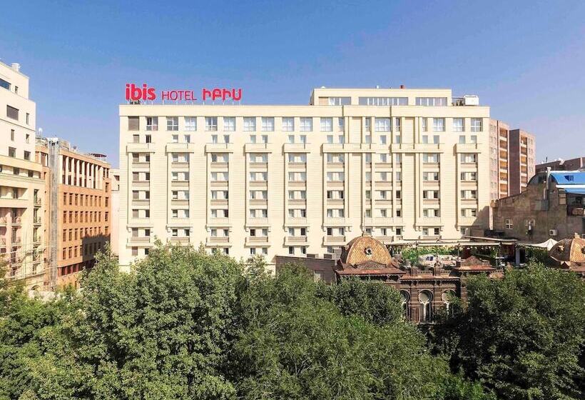 Ibis Yerevan Center