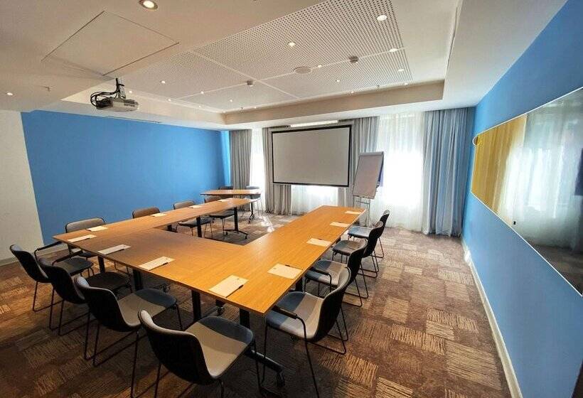 Fotos del hotel Ibis Yerevan Center:  18