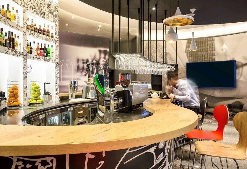 Fotos del hotel Ibis Yerevan Center:  12