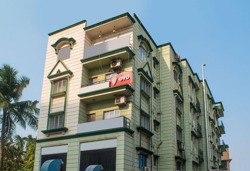 OYO 1805 Blue Orchid Corporate Inn