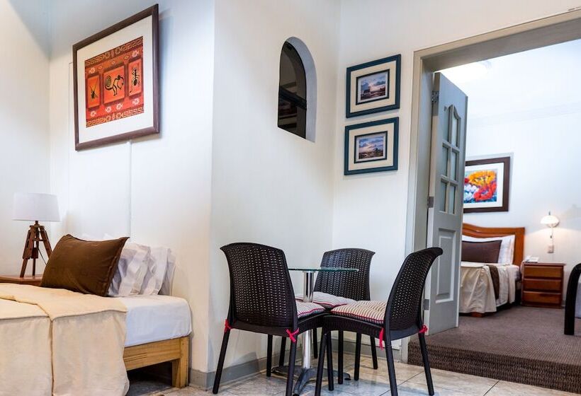 Fotos del hotel El Faro Inn:  25