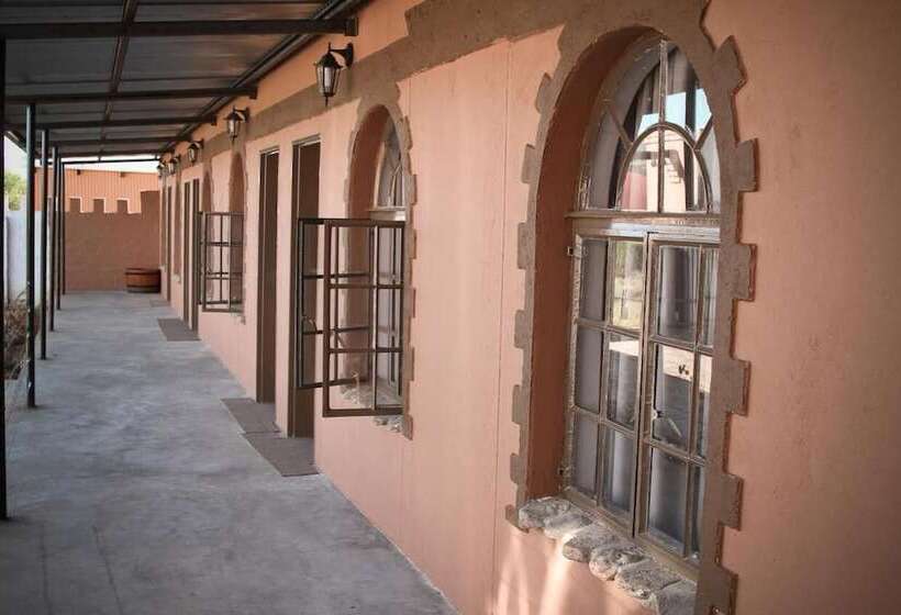 Fotos del hotel Sweet Thorn Retreat Airport Lodge:  14