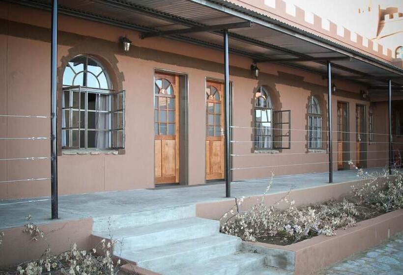 Fotos del hotel Sweet Thorn Retreat Airport Lodge:  10