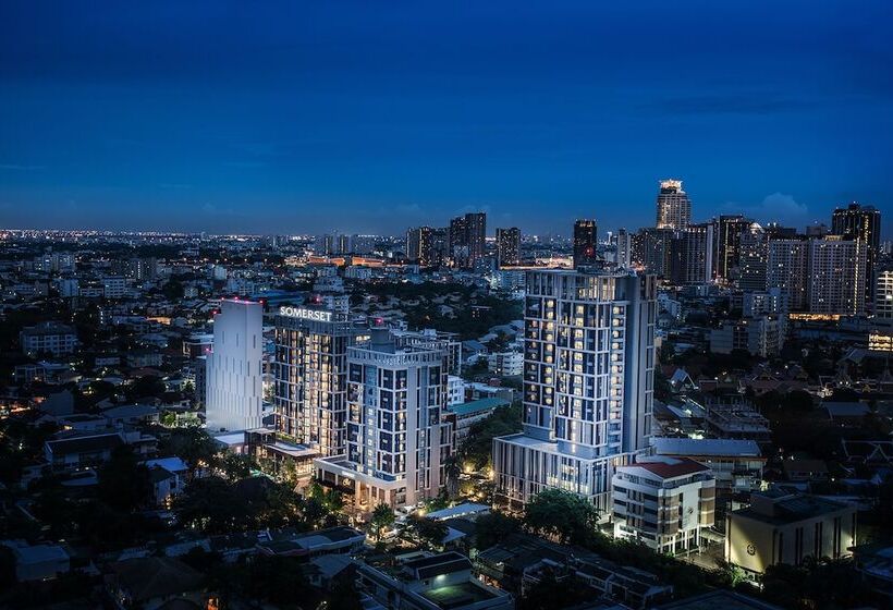 Fotos del hotel Somerset Ekamai Bangkok:  5