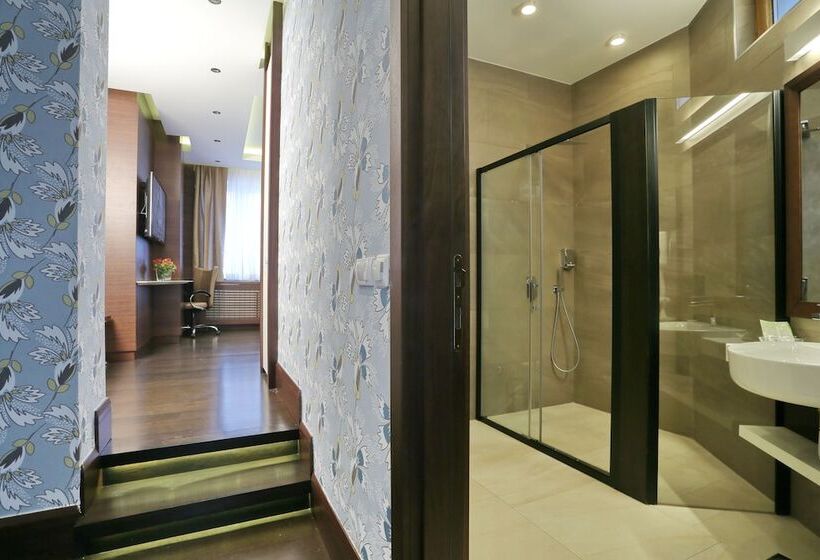 Fotos del hotel Belgreat Premium Suites:  8