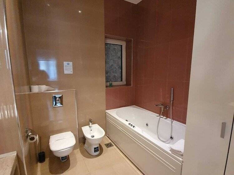 Fotos del hotel Privilege Suites By Central Park:  5