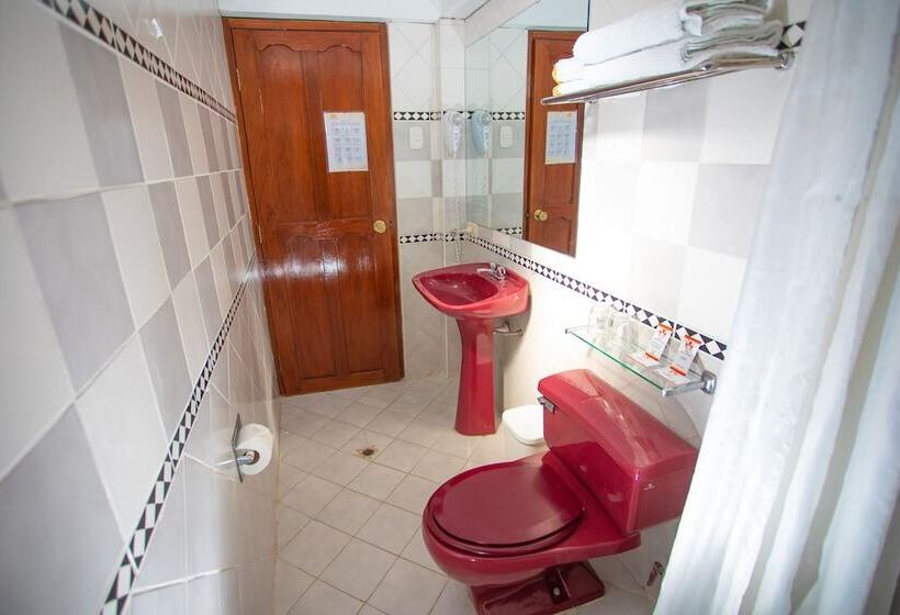 Fotos del hotel Centenario Inn:  12