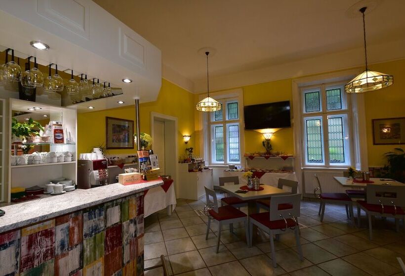 Fotos del hotel Sant Georg Garni:  4