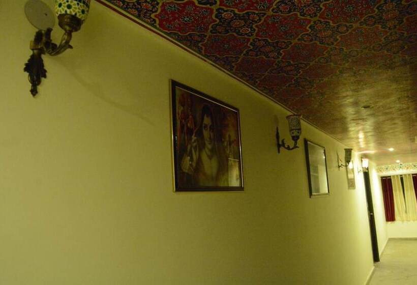 Fotos del hotel Surya Garha Heritage:  6