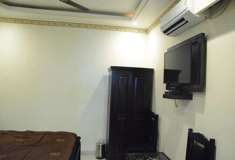 Fotos del hotel Surya Garha Heritage:  8