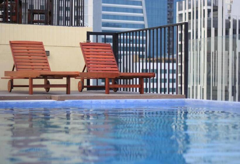 Nhat Minh Hotel And Apartment