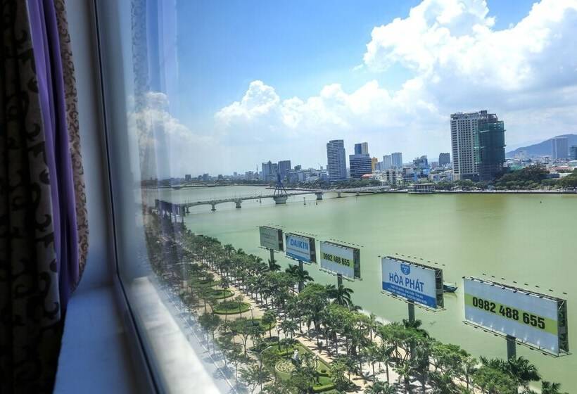 Fotos del hotel Seventeen Saloon:  12