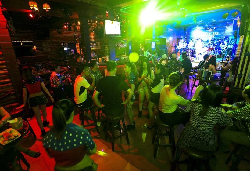 Fotos del hotel Seventeen Saloon:  23