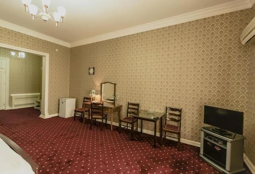 Fotos del hotel Konstantin:  11