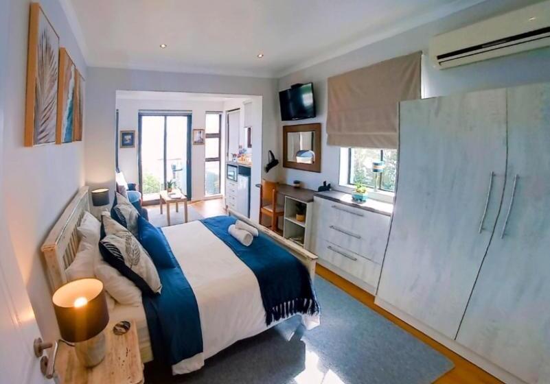 Fotos del hotel Sandcastle House Bed & Breakfast:  24