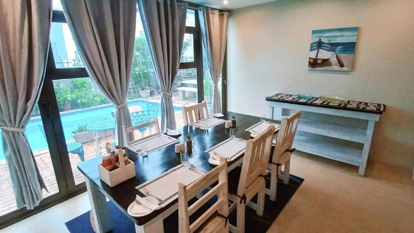 Fotos del hotel Sandcastle House Bed & Breakfast:  19