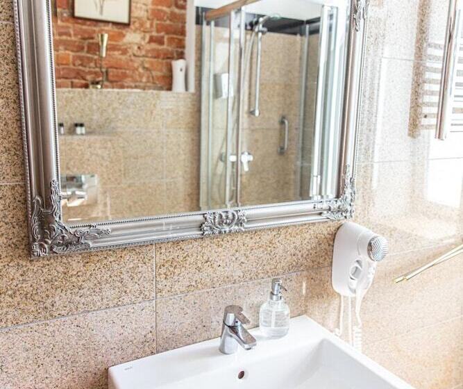 Fotos del hotel Lodzki Palacyk:  13