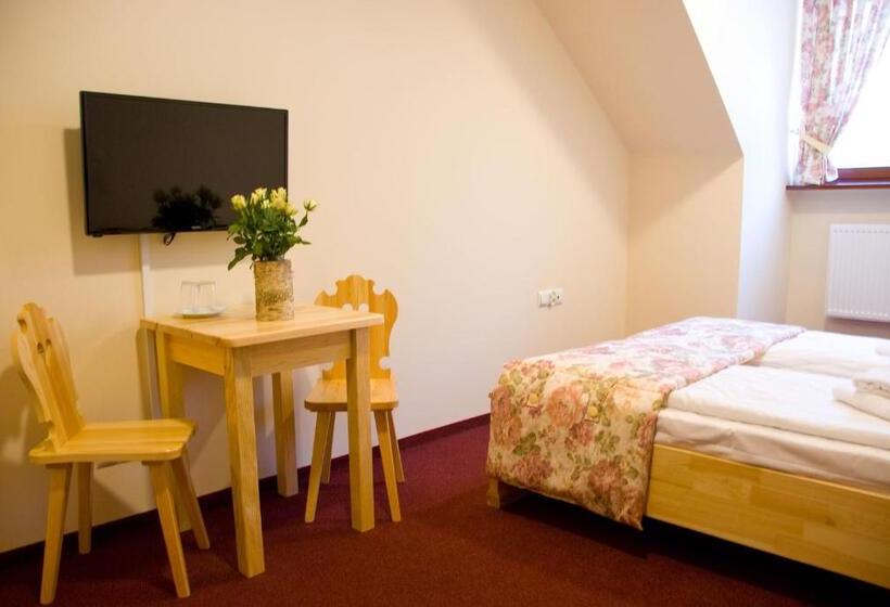 Fotos del hotel Zajazd Górski Kuznice:  2