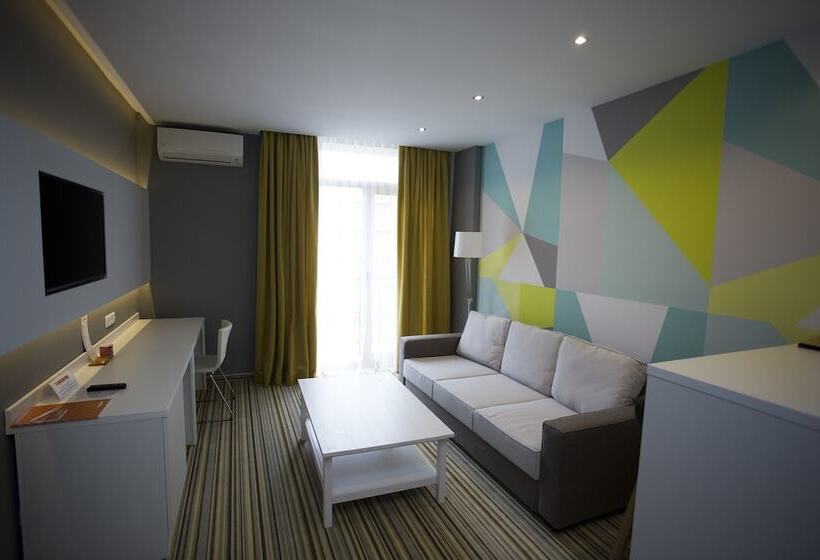 Tangerine Apart Hotel Batumi