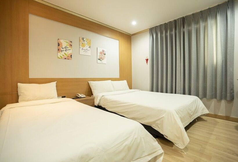 Fotos del hotel Jeju Stay:  9