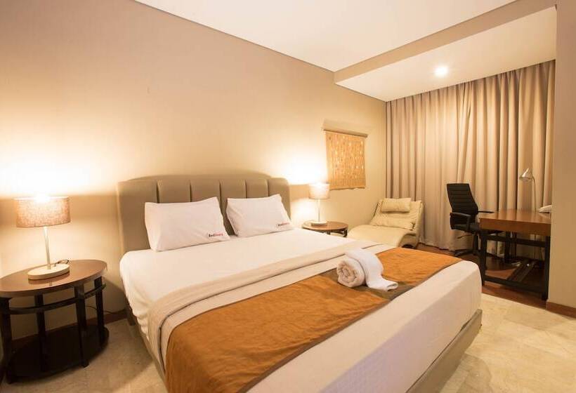 Fotos del hotel Reddoorz Cipete Selatan:  18