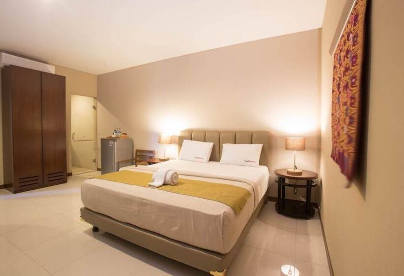 Fotos del hotel Reddoorz Cipete Selatan:  22