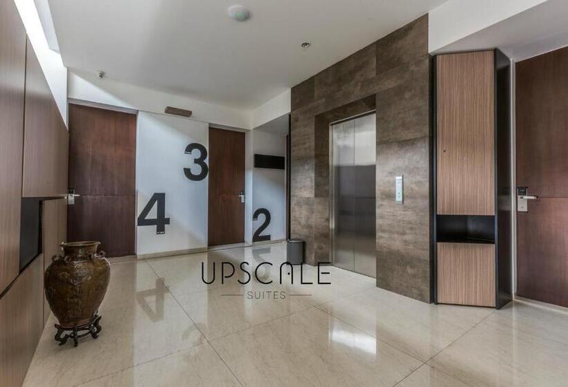 Fotos del hotel Upscale Suites:  3