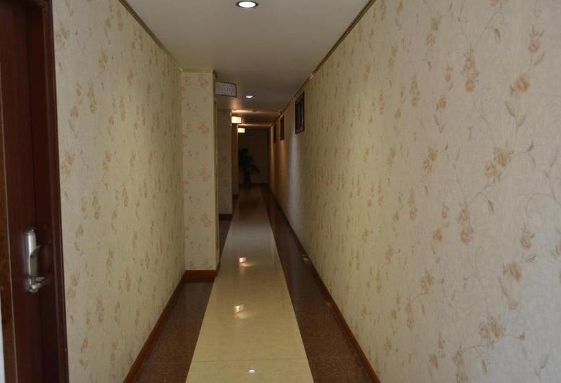 Fotos del hotel Hotel 198:  16