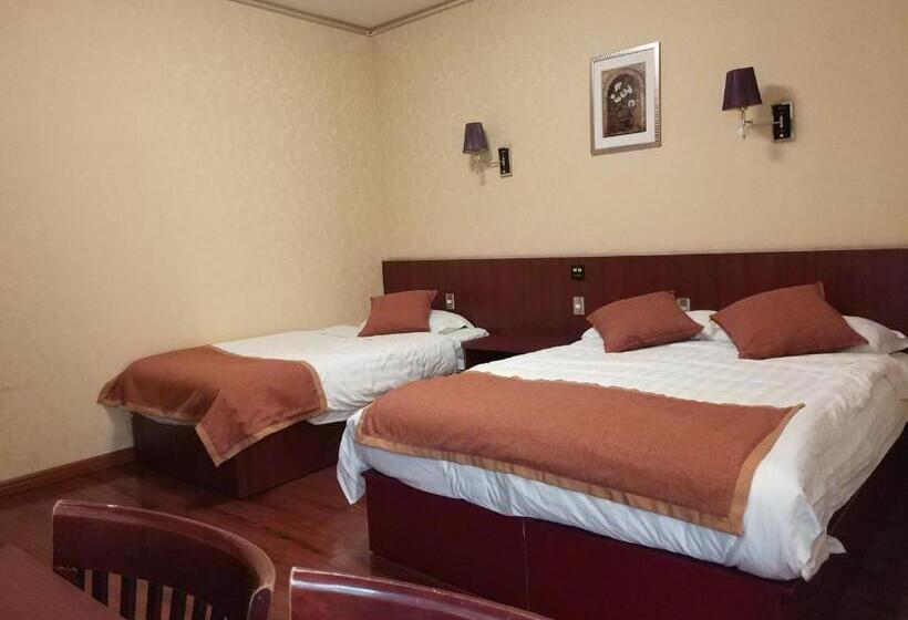 Fotos del hotel Hotel 198:  2