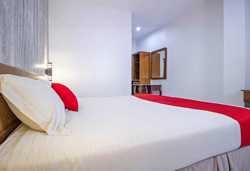 Fotos del hotel Reddoorz Plus Near Rs Hasan Sadikin:  14