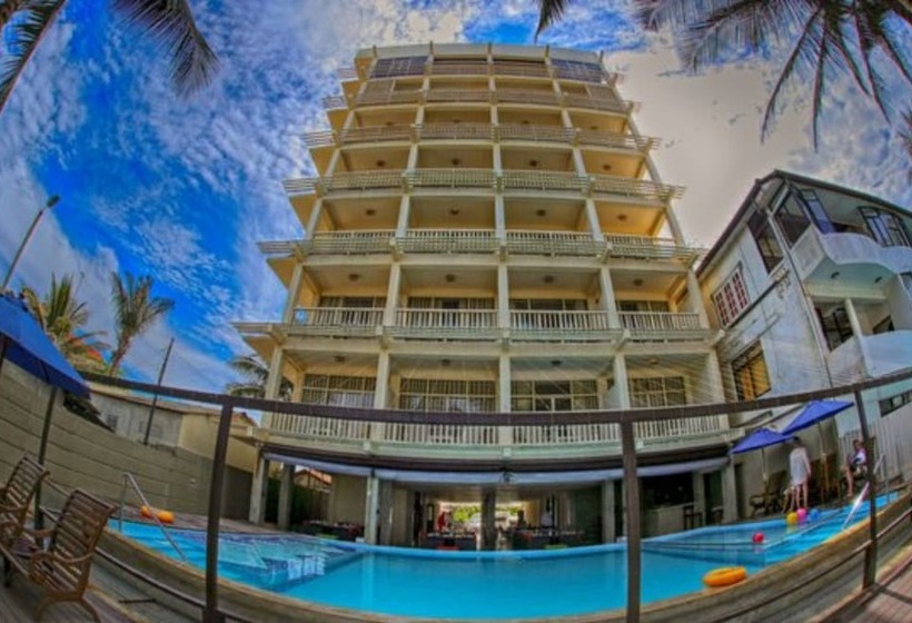 Fotos del hotel Beacon Beach Negombo:  2