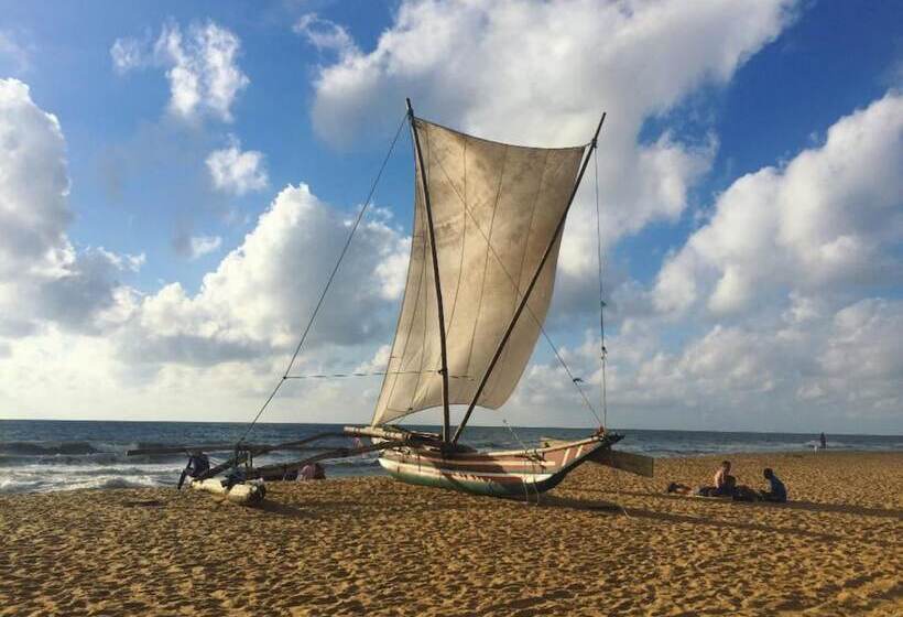 Fotos del hotel Beacon Beach Negombo:  24